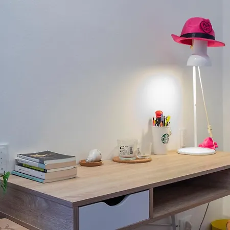 I Host - Cermenate 9 Apartament